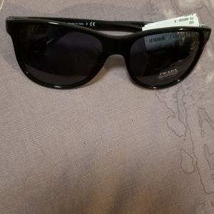 NWT PRADA SUNGLASSES